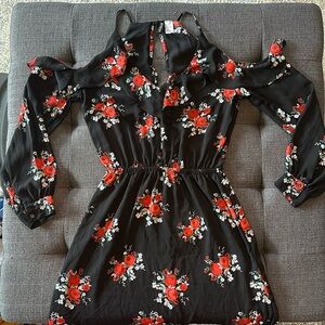 Women’s Divided black and red floral cutout shoulder dress sz 8